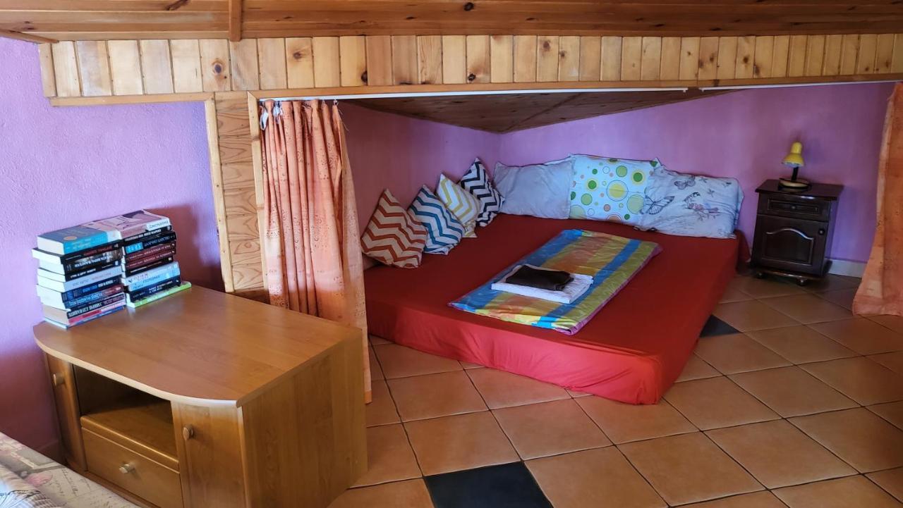 Guest House Fanny Sinemoretz Exterior foto